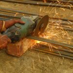 Staalslakken die ontstaan als bijproduct bij het omzetten tot metaal